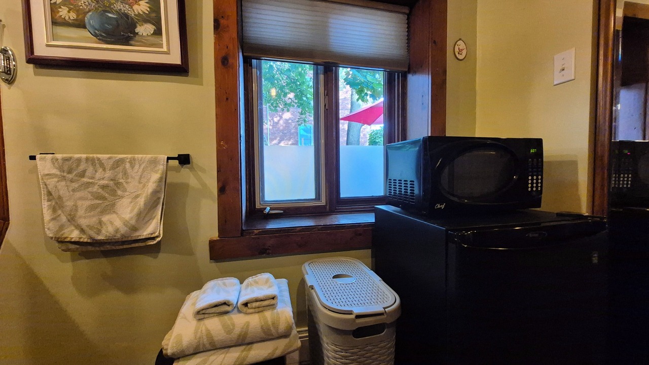 Photo of Bathroom in Longueuil