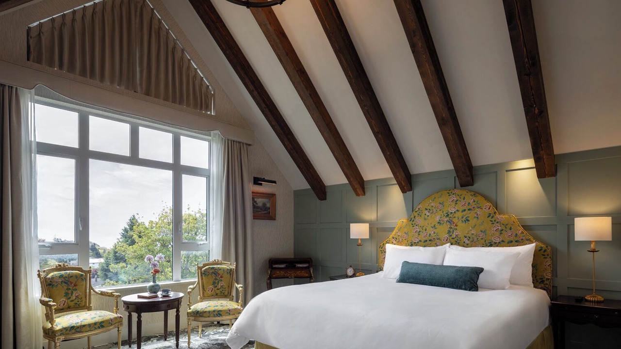 Photo of Bedroom in Esquimalt