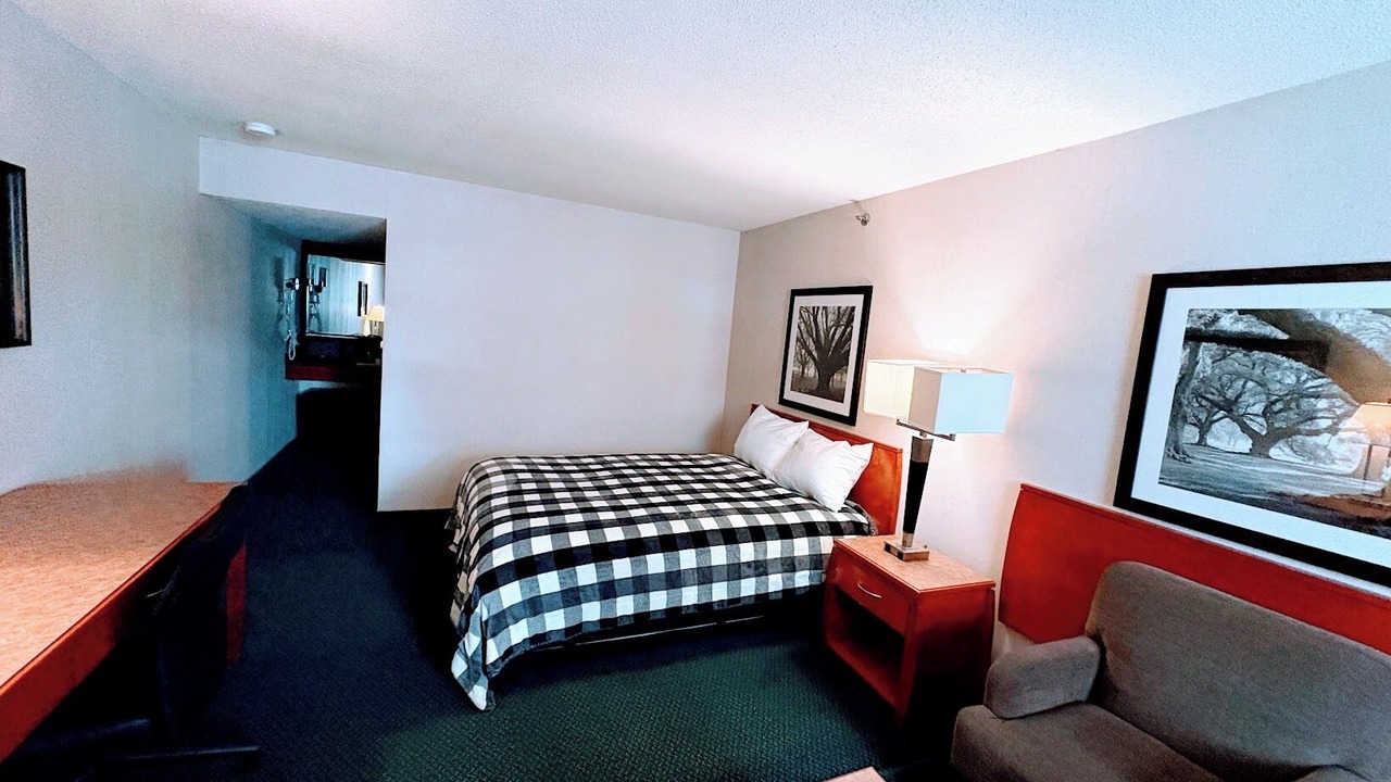 Photo of Bedroom in Maple Ridge