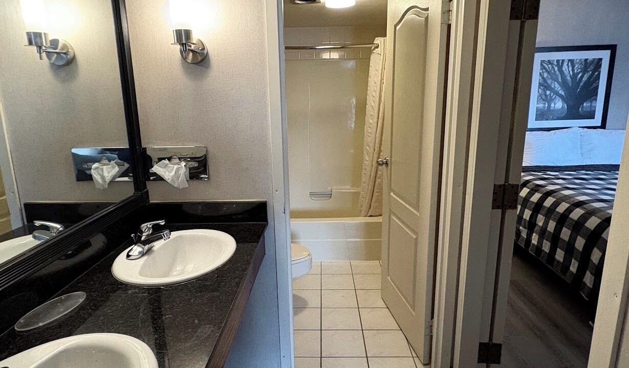 Photo of Bathroom in Maple Ridge