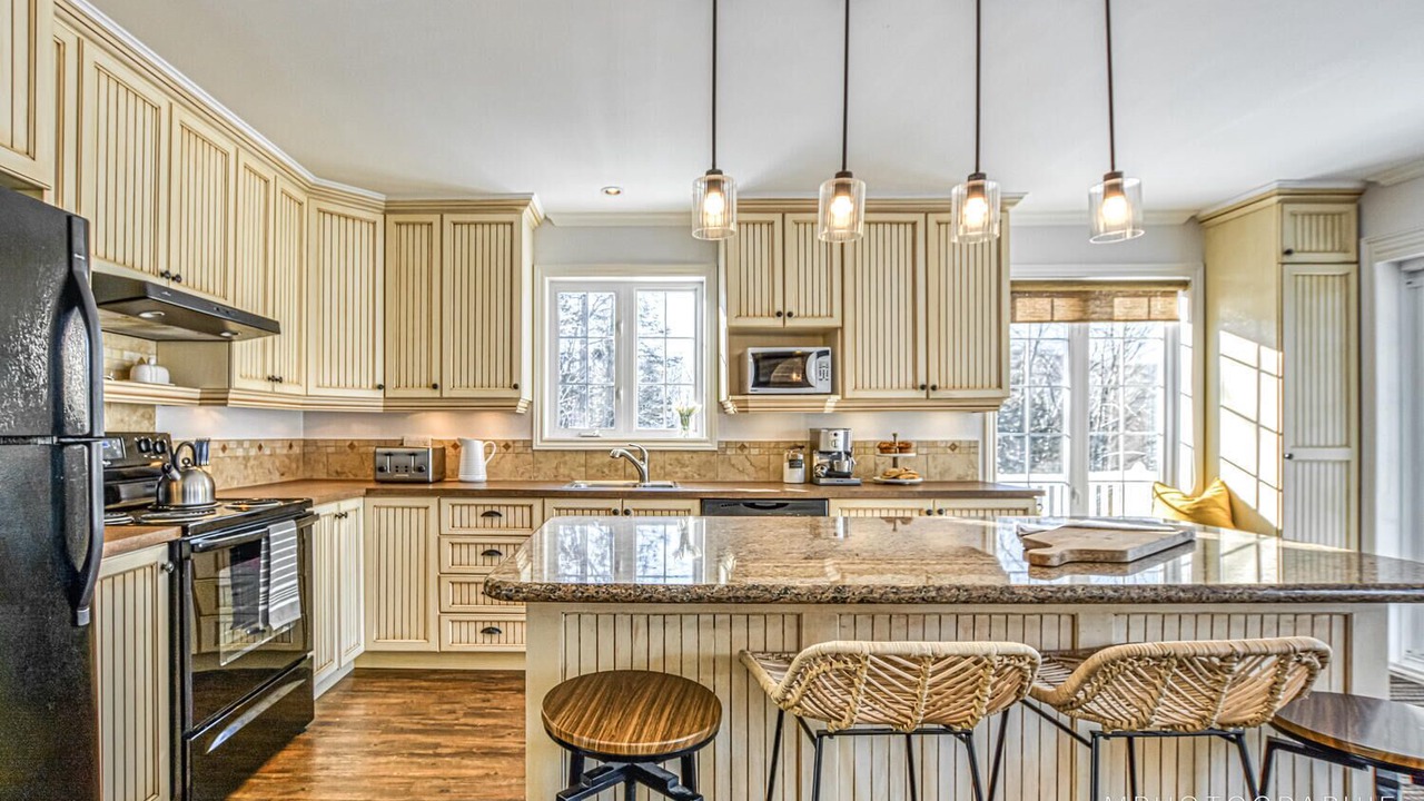 Photo of Kitchen in Lac-des-Plages
