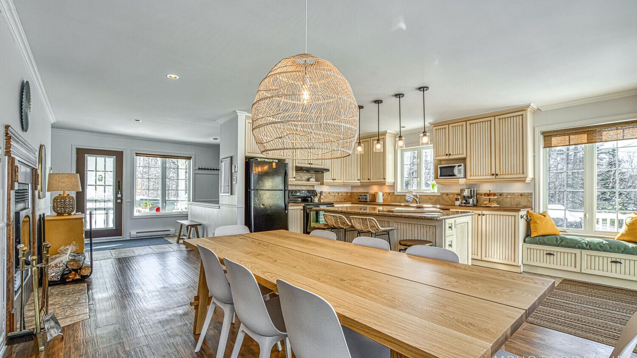 Photo of Kitchen in Lac-des-Plages