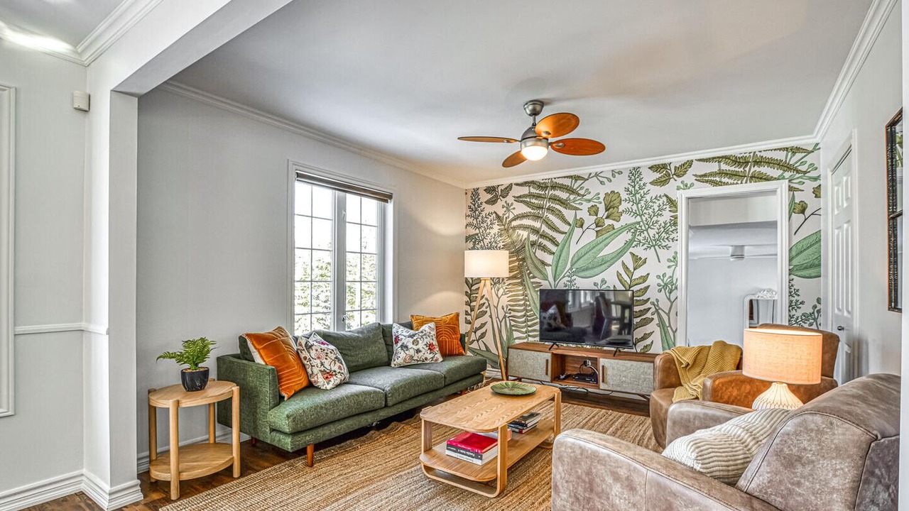 Photo of Livingroom in Lac-des-Plages