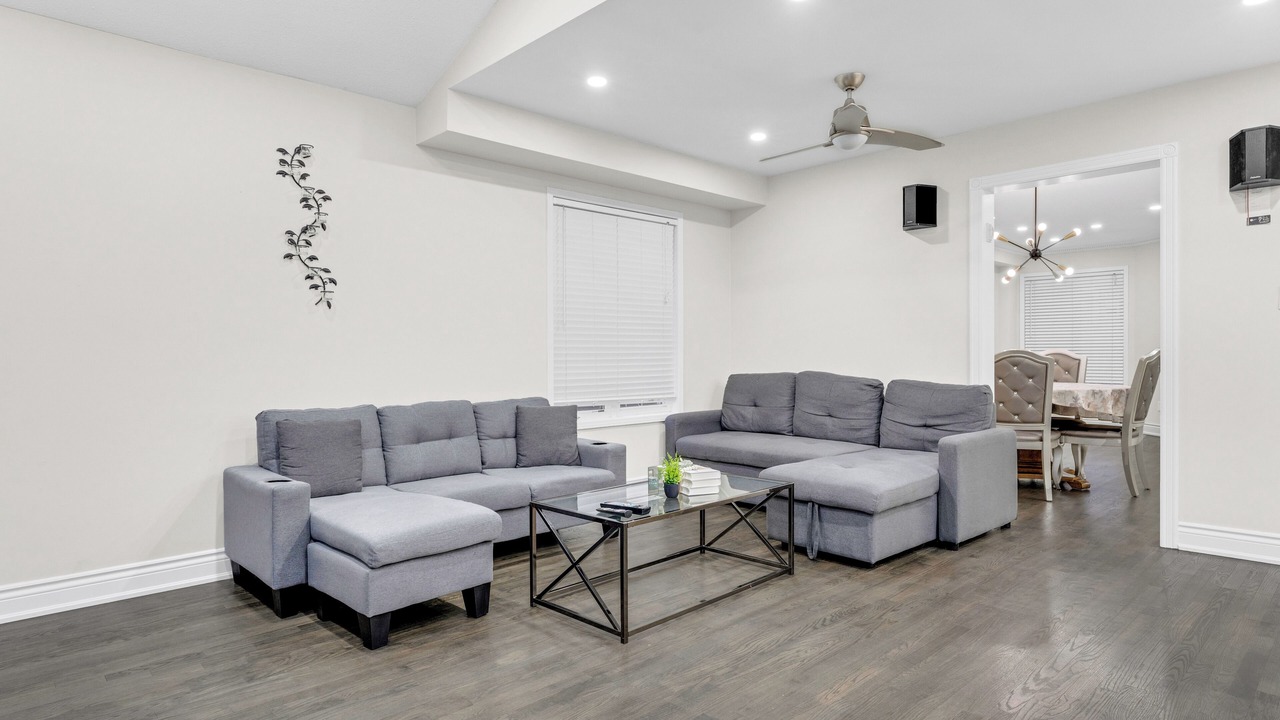 Photo of Livingroom in Norval