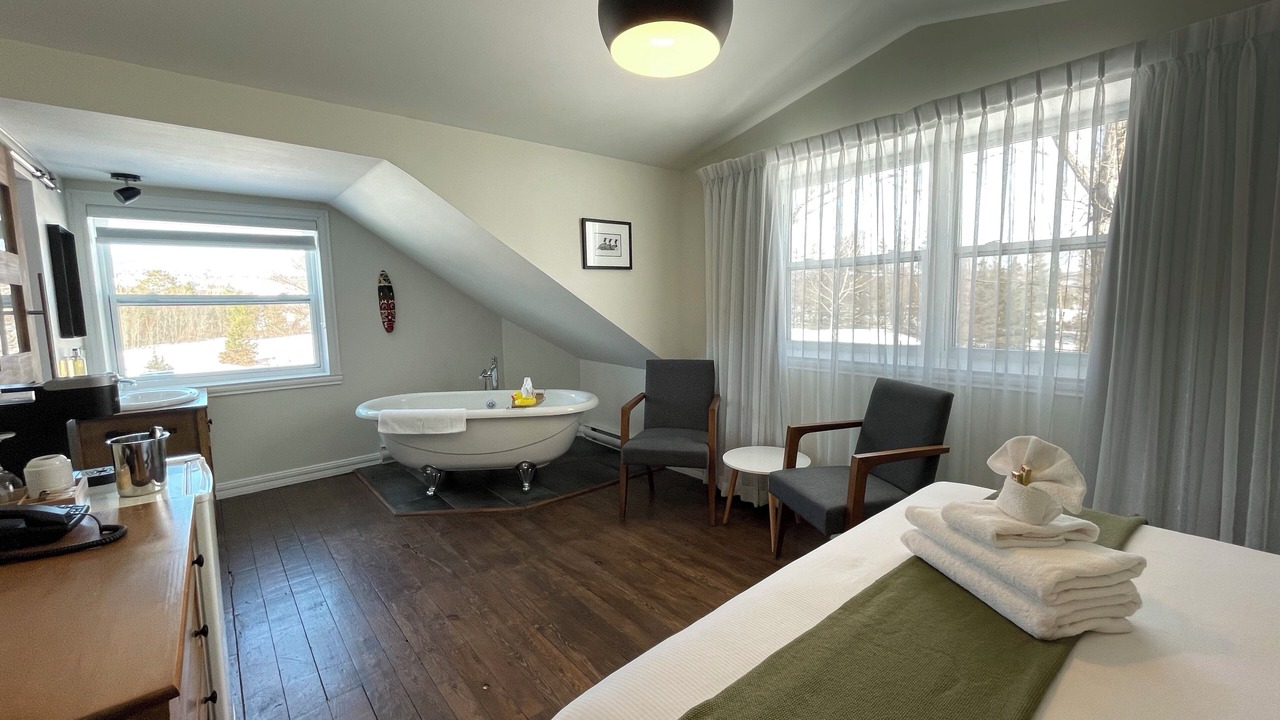 Photo of Bedroom in Baie-St-Paul