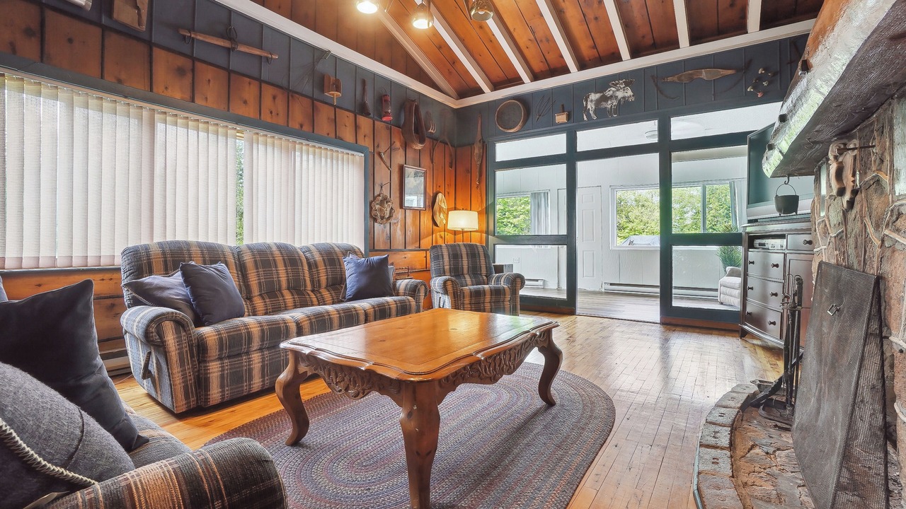 Photo of Livingroom in Sainte-Agathe-des-Monts