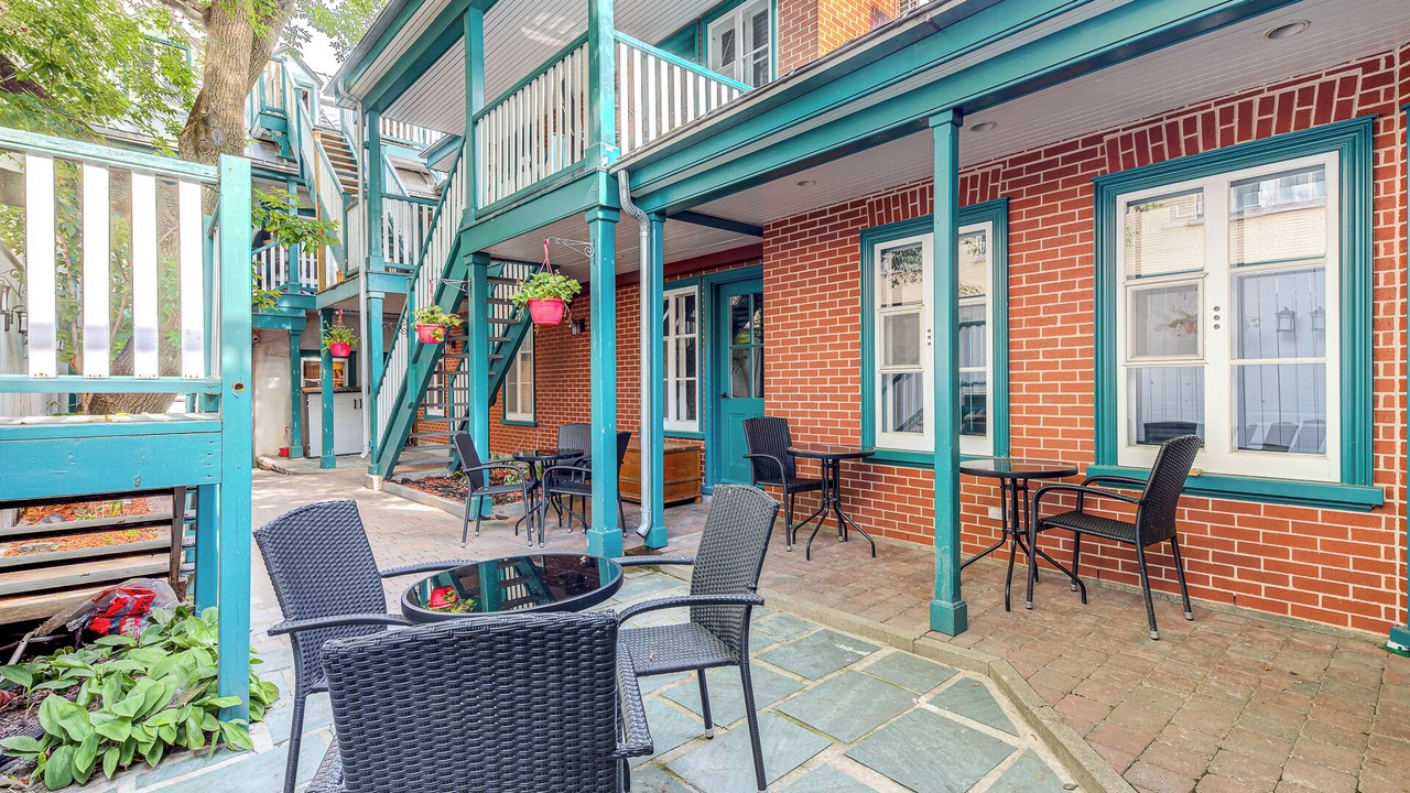 Photo of Outdoor in Vieux-Quebec-Cap-Blanc-colline Parlementaire