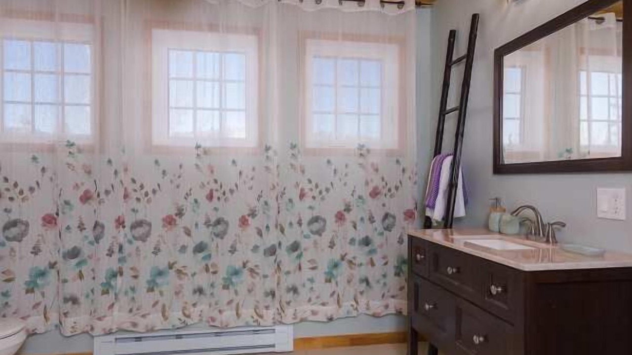 Photo of Bathroom in Saint-Joseph-de-la-Rive