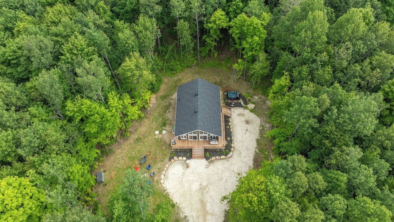 Photo of Outdoor in Amherst