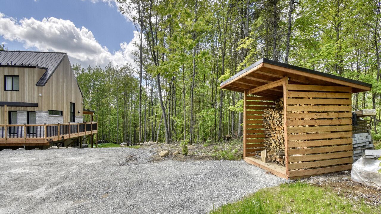 Photo of Outdoor in Amherst