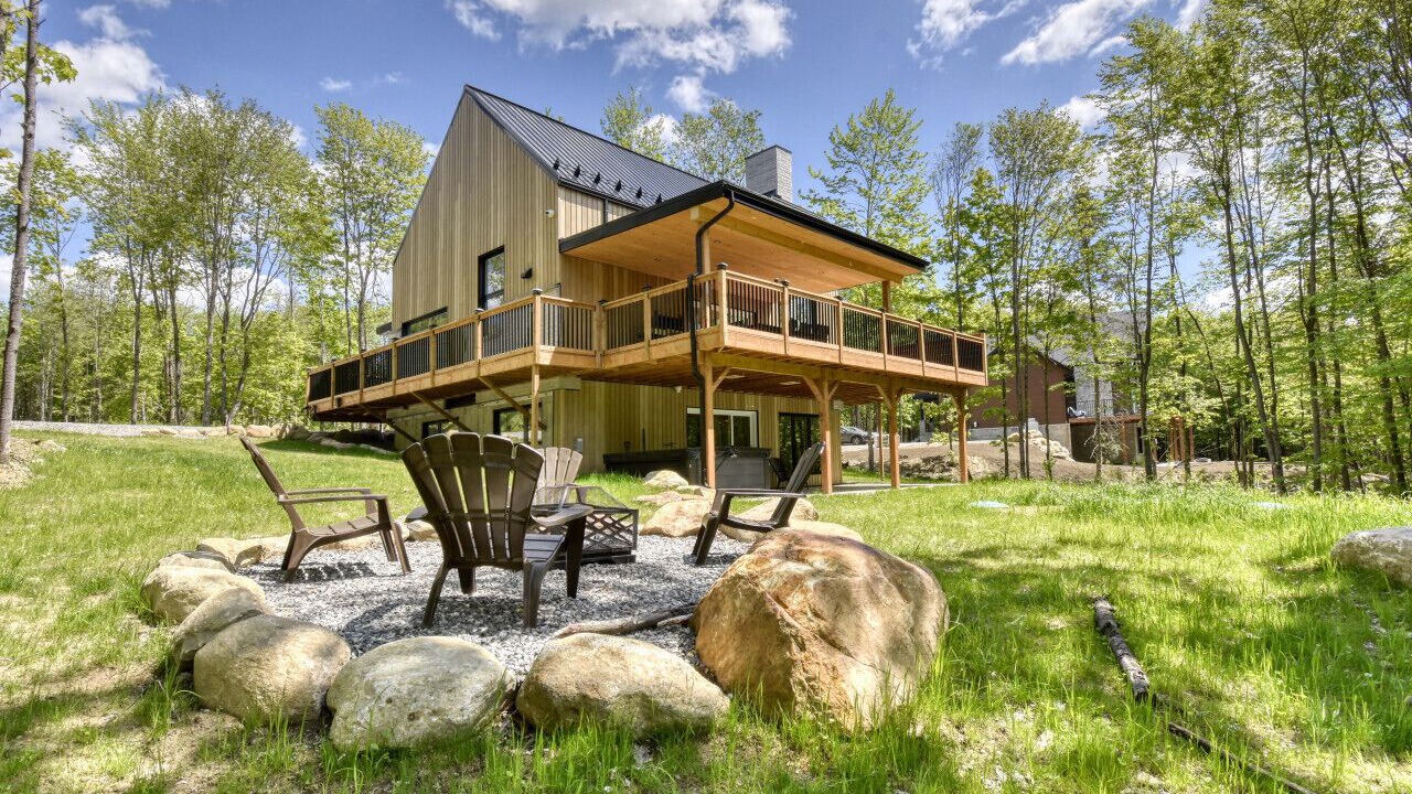 Photo of Outdoor in Amherst