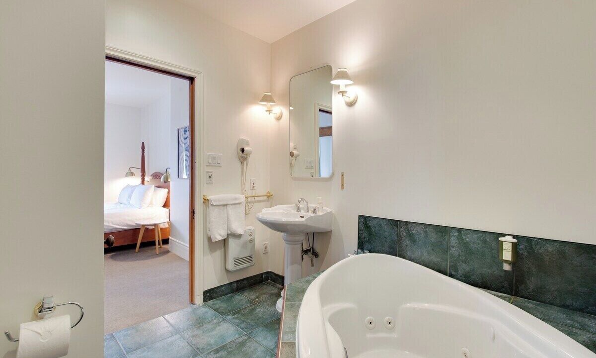 Photo of Bathroom in Latin Quarter