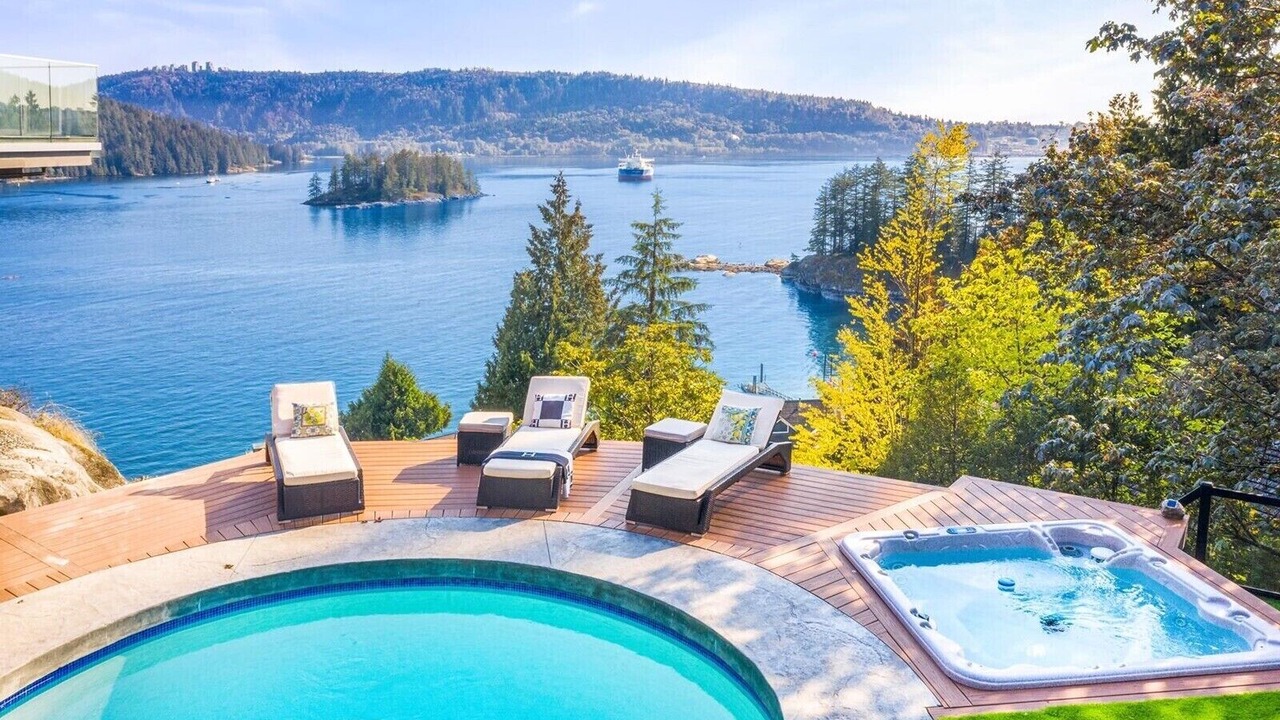 Photo of Outdoor in District of North Vancouver