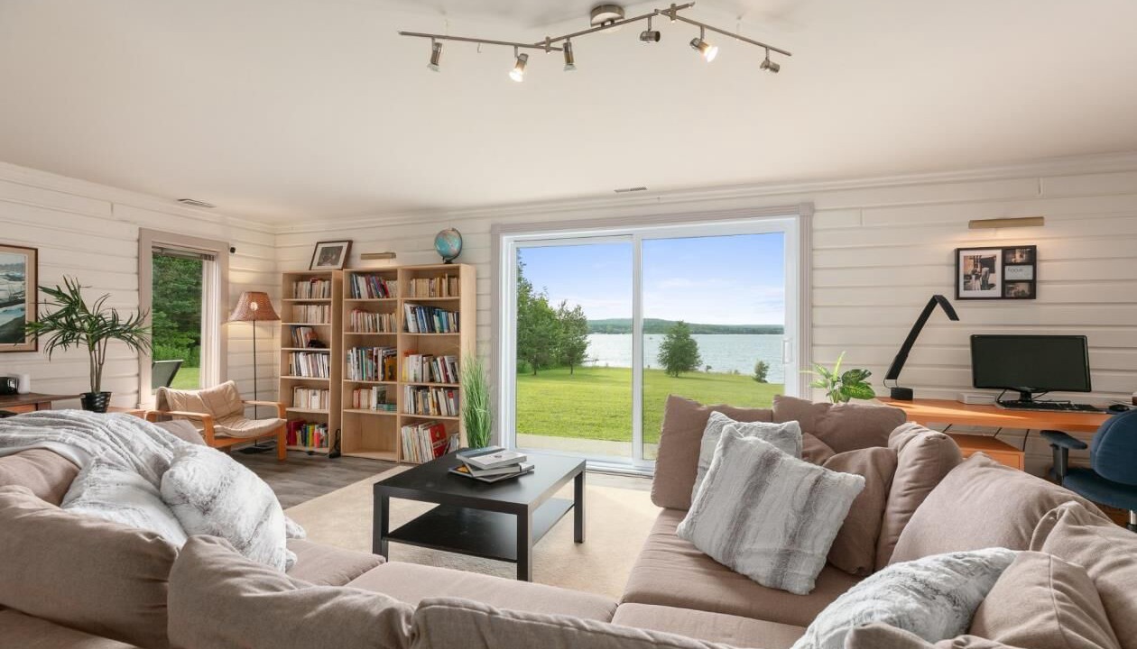 Photo of Livingroom in Stratford