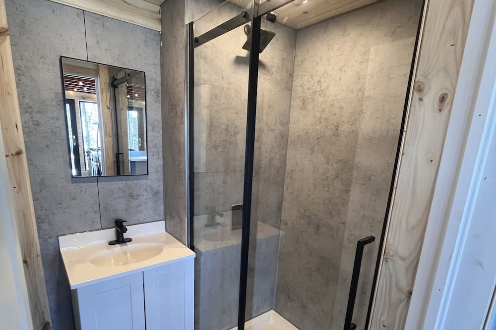 Photo of Bathroom in Peribonka