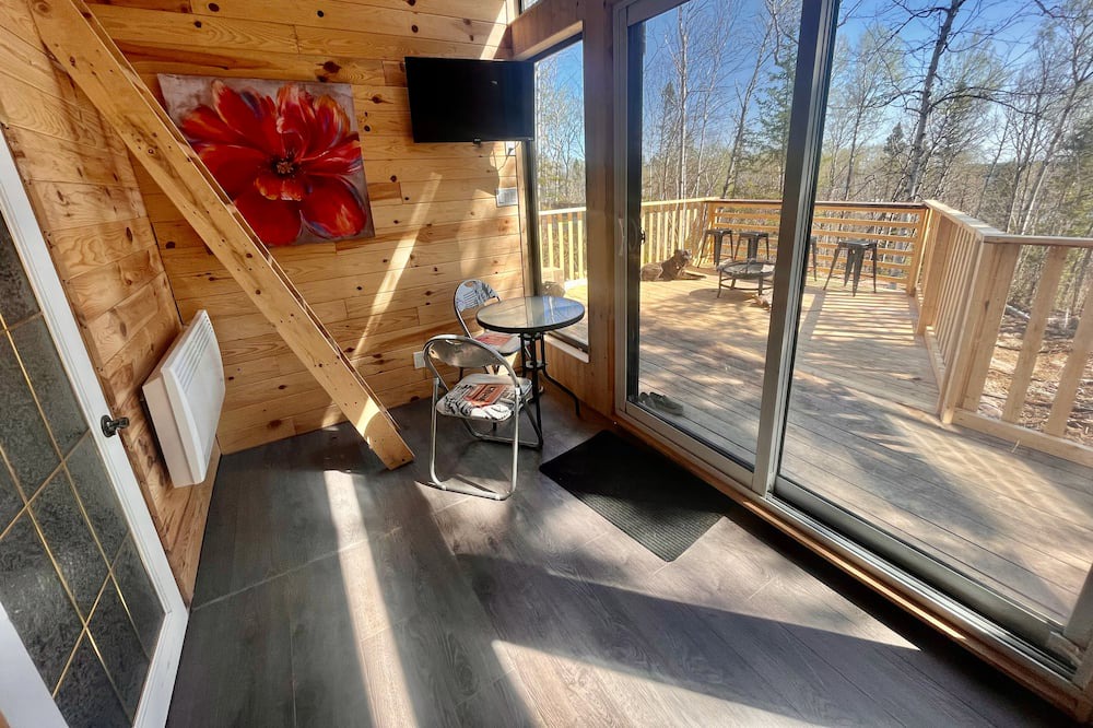 Photo of Livingroom in Peribonka