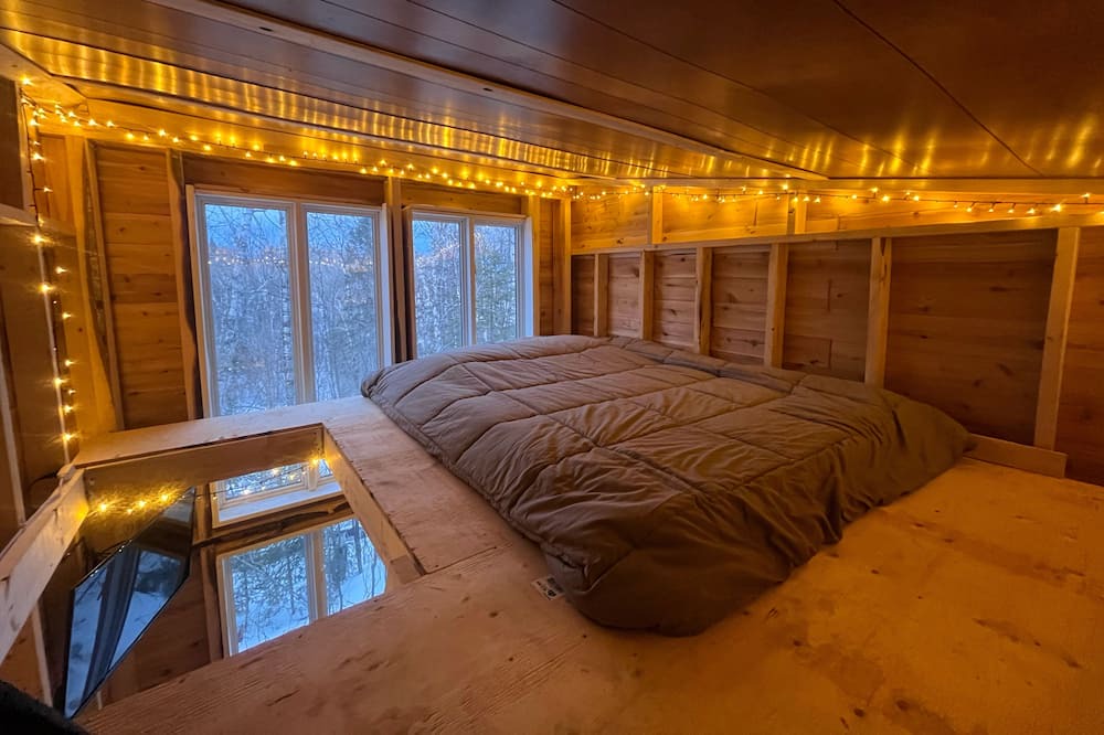 Photo of Bedroom in Peribonka