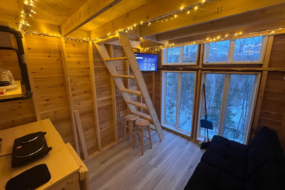 Photo of Livingroom in Peribonka