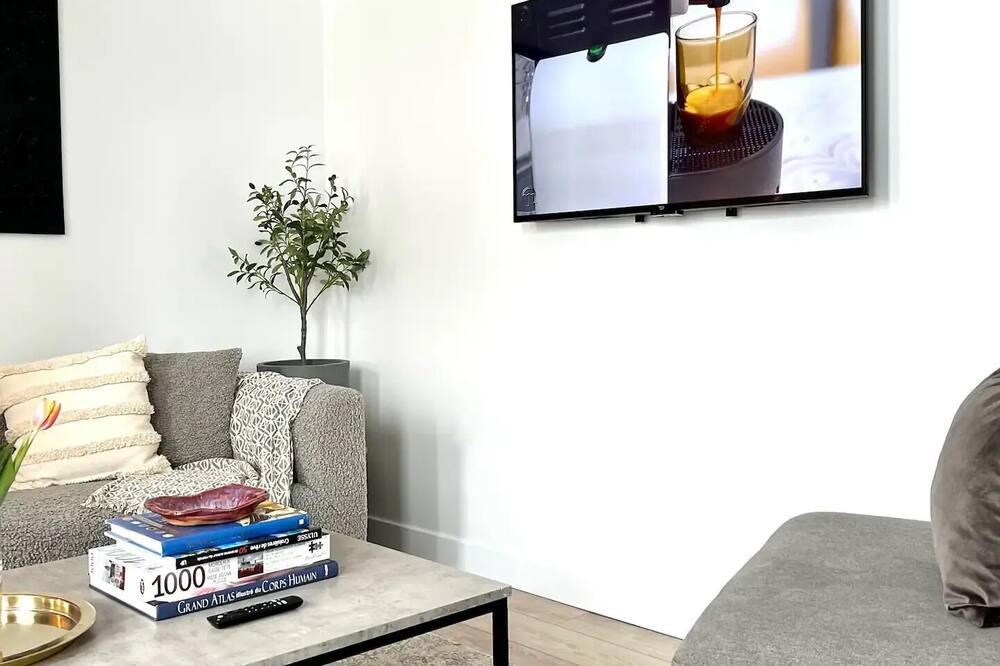 Photo of Livingroom in Vanier North