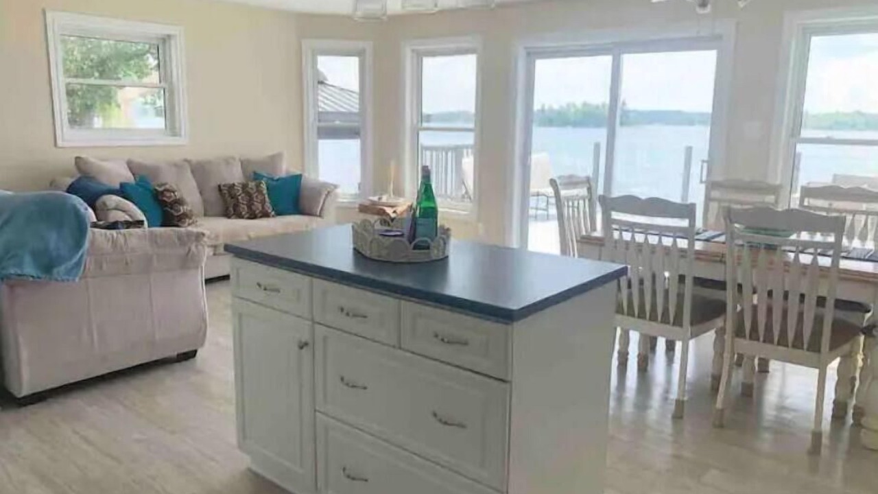 Photo of Kitchen in Mansfield-et-Pontefract