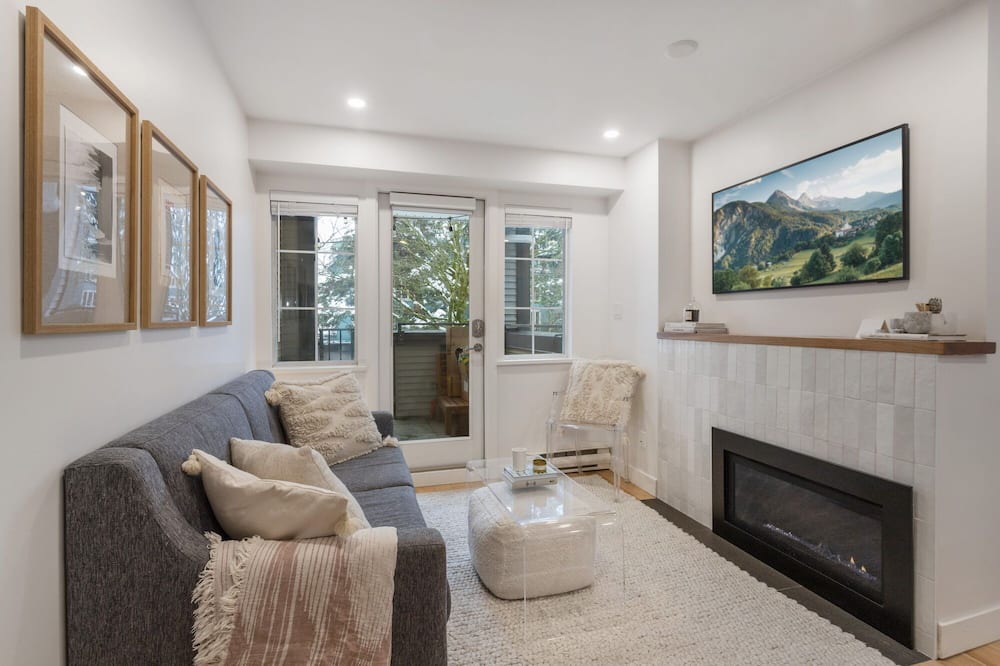 Photo of Livingroom in Grandview-Woodland