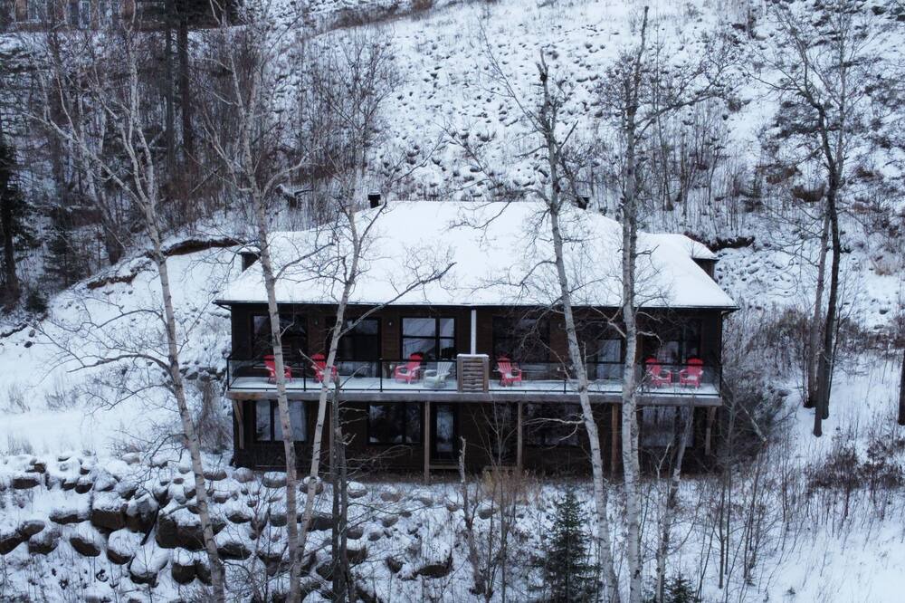 Photo of Outdoor in L'Anse-Saint-Jean