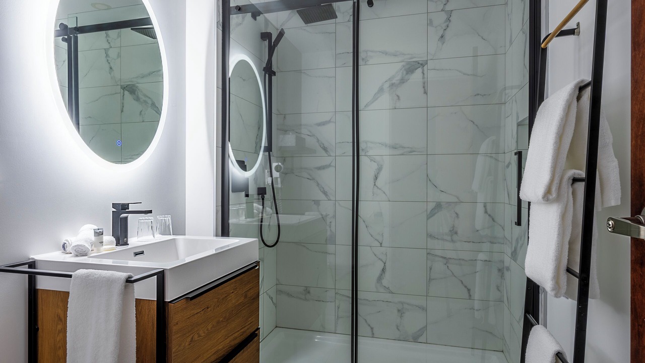 Photo of Bathroom in Lower Town