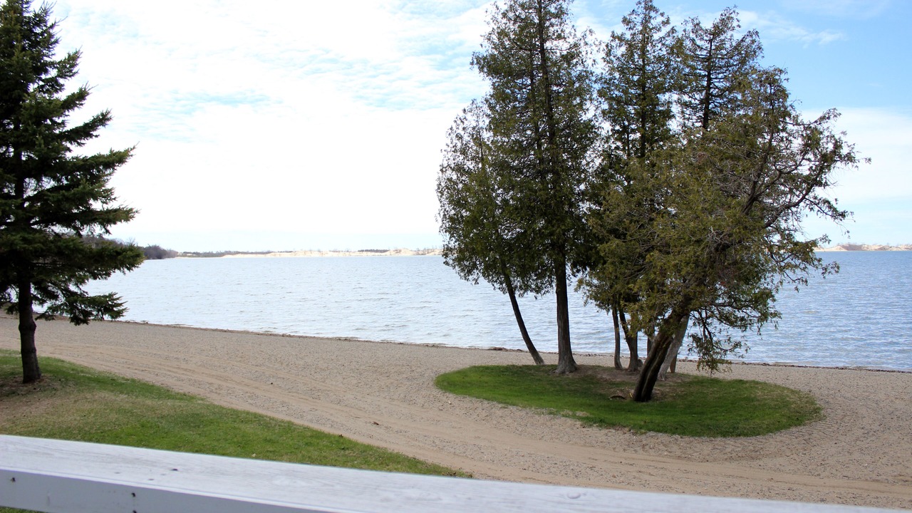 Photo of Others in West Lake