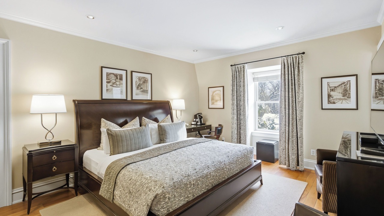 Photo of Bedroom in Old Town Historic District