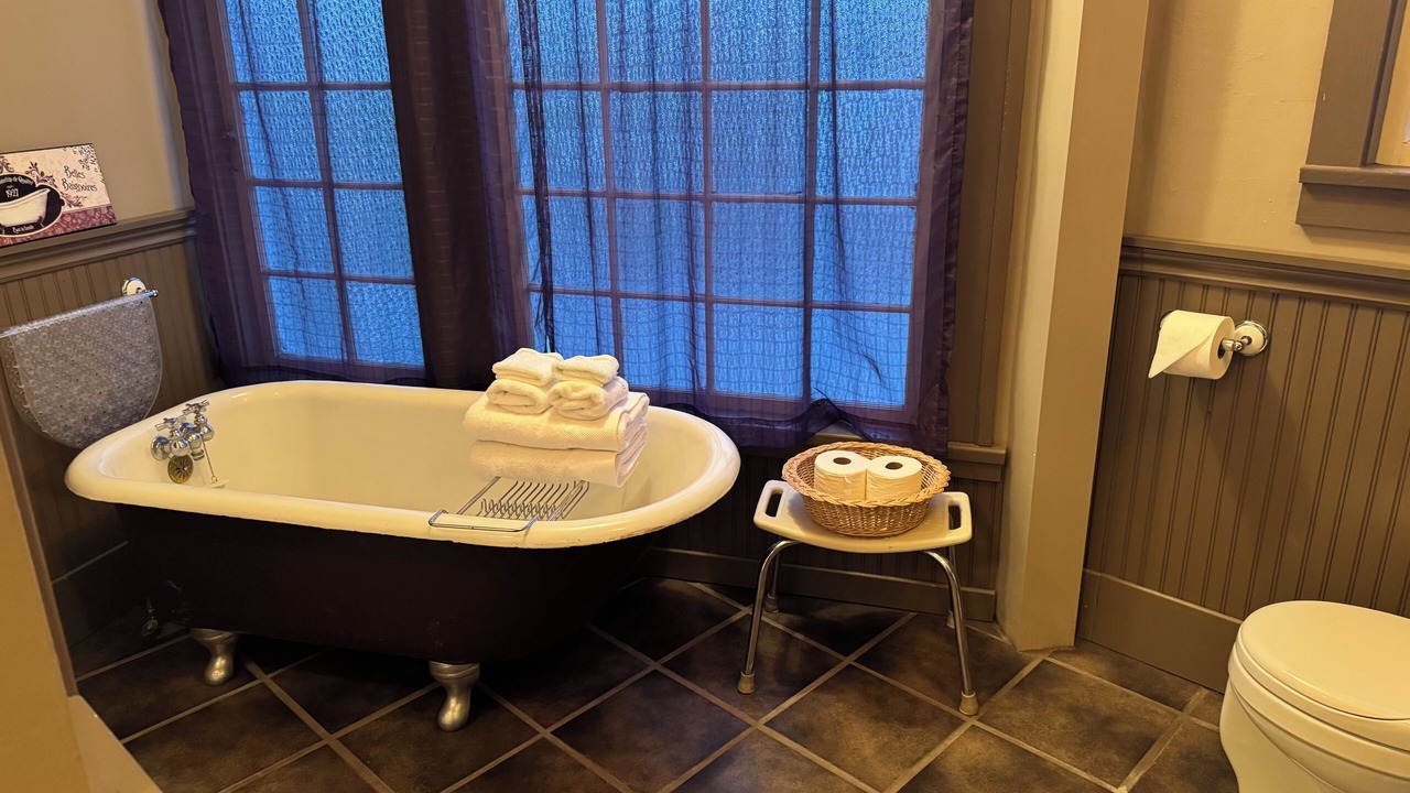 Photo of Bathroom in Powell River