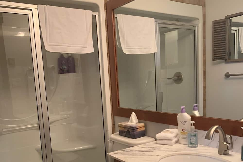 Photo of Bathroom in Big White Ski Resort
