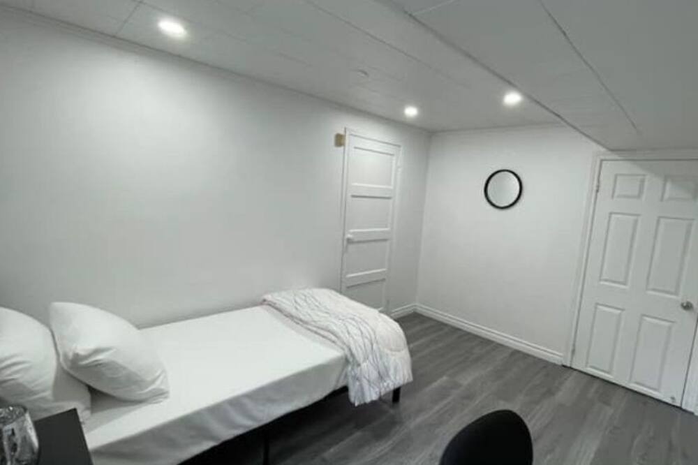 Photo of Bedroom in Scarborough