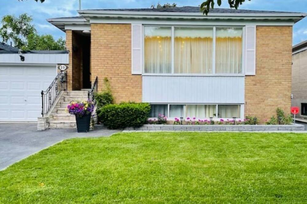 Photo of Outdoor in Scarborough