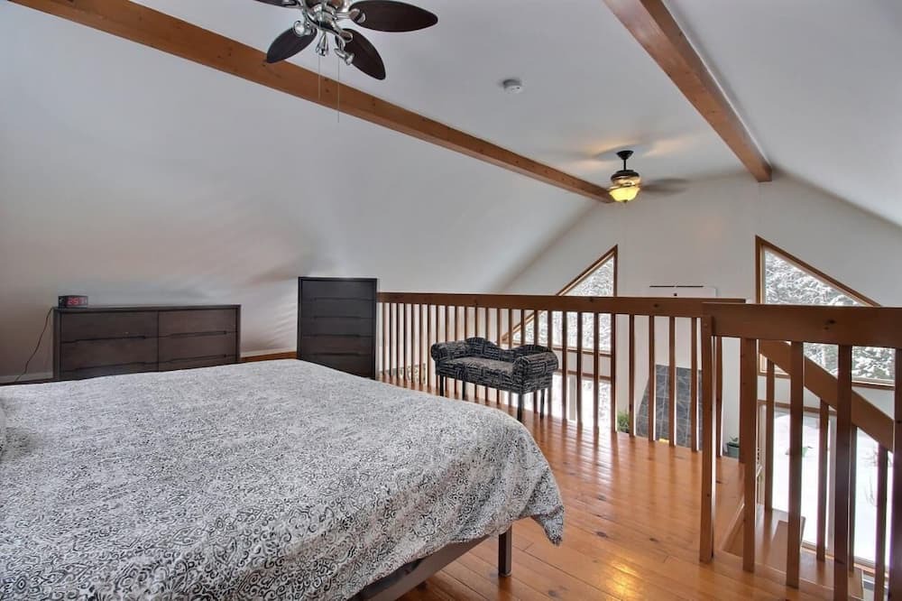 Photo of Bedroom in Chertsey