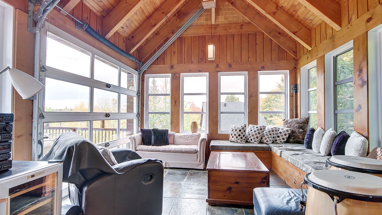 Photo of Livingroom in Magog
