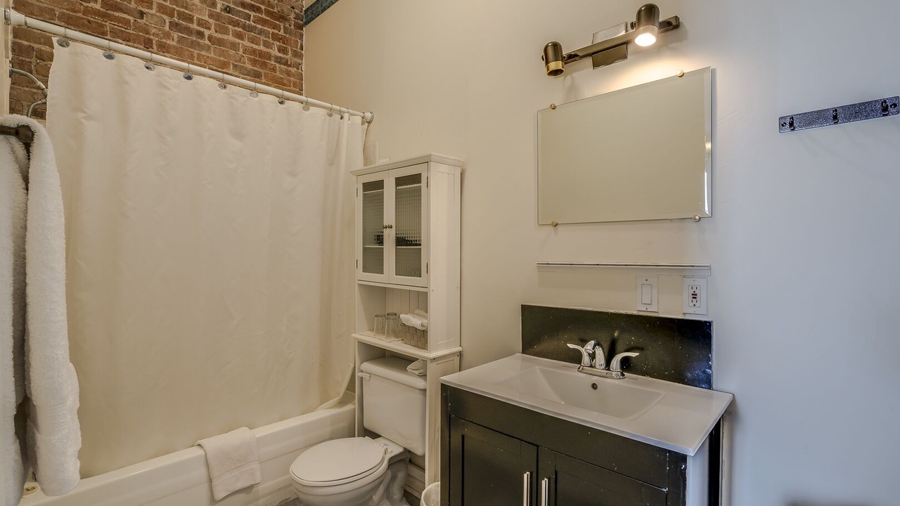 Photo of Bathroom in Haute-Ville