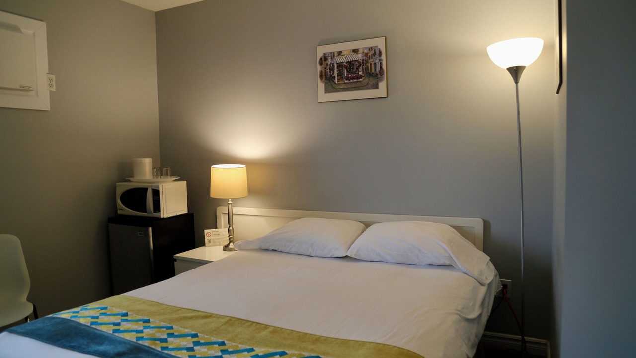 Photo of Bedroom in Montebello