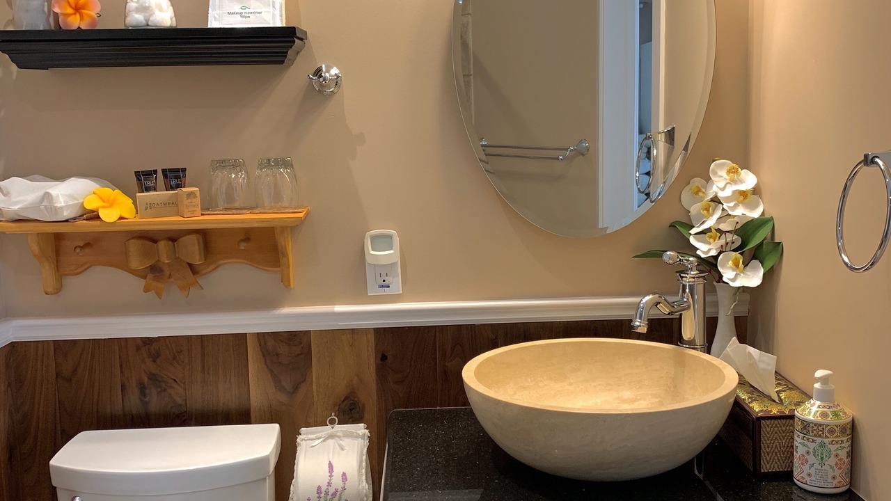 Photo of Bathroom in Chemainus
