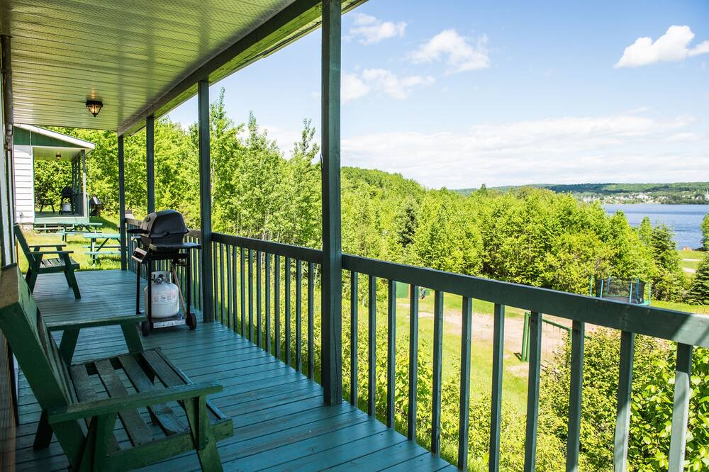 Photo of Patio Balcony in Lac-Bouchette