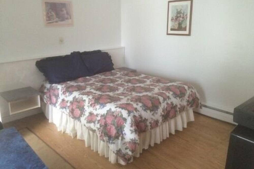 Photo of Bedroom in Lac-Bouchette