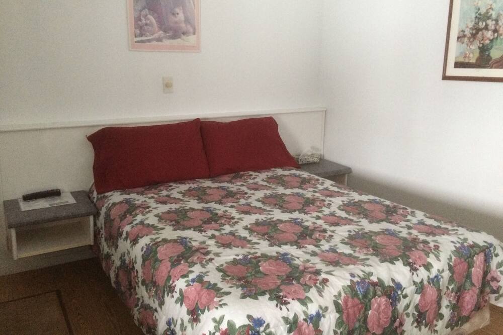 Photo of Bedroom in Lac-Bouchette