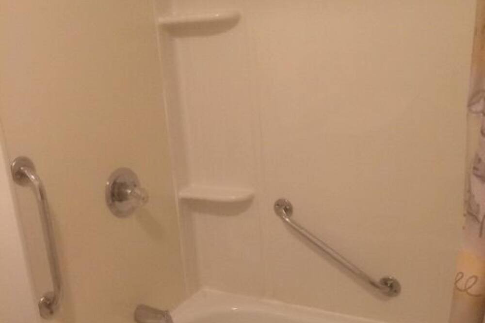 Photo of Bathroom in Lac-Bouchette