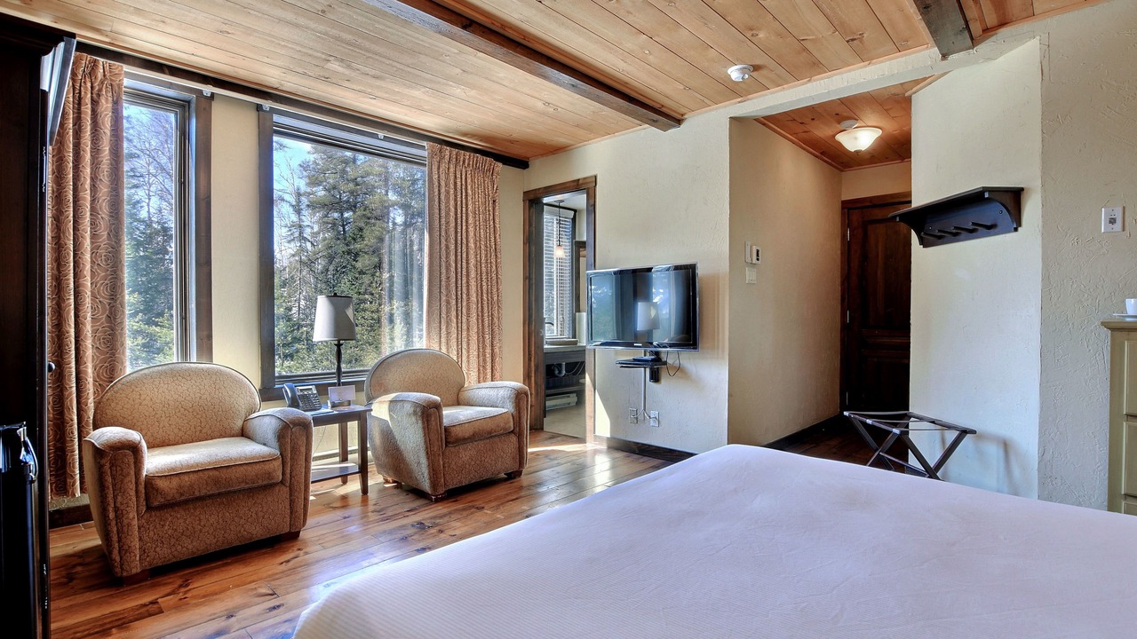 Photo of Bedroom in Saint-Michel-des-Saints