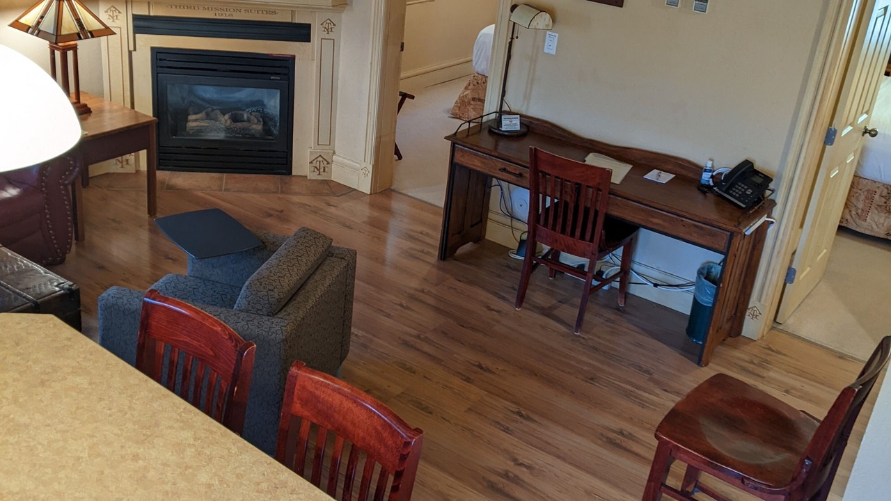 Photo of Livingroom in Peace River