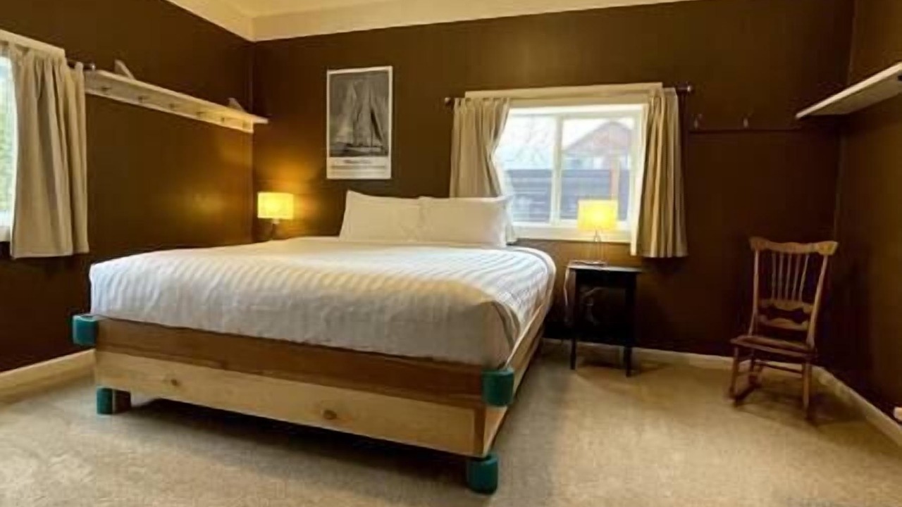 Photo of Bedroom in East Kootenay