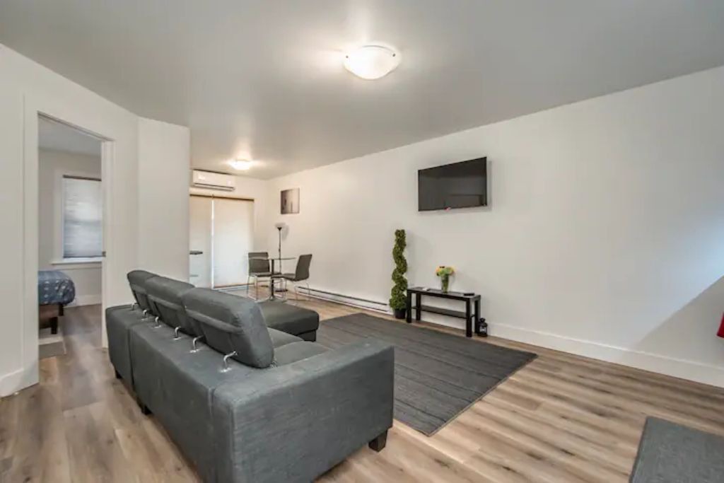 Photo of Livingroom in Halifax