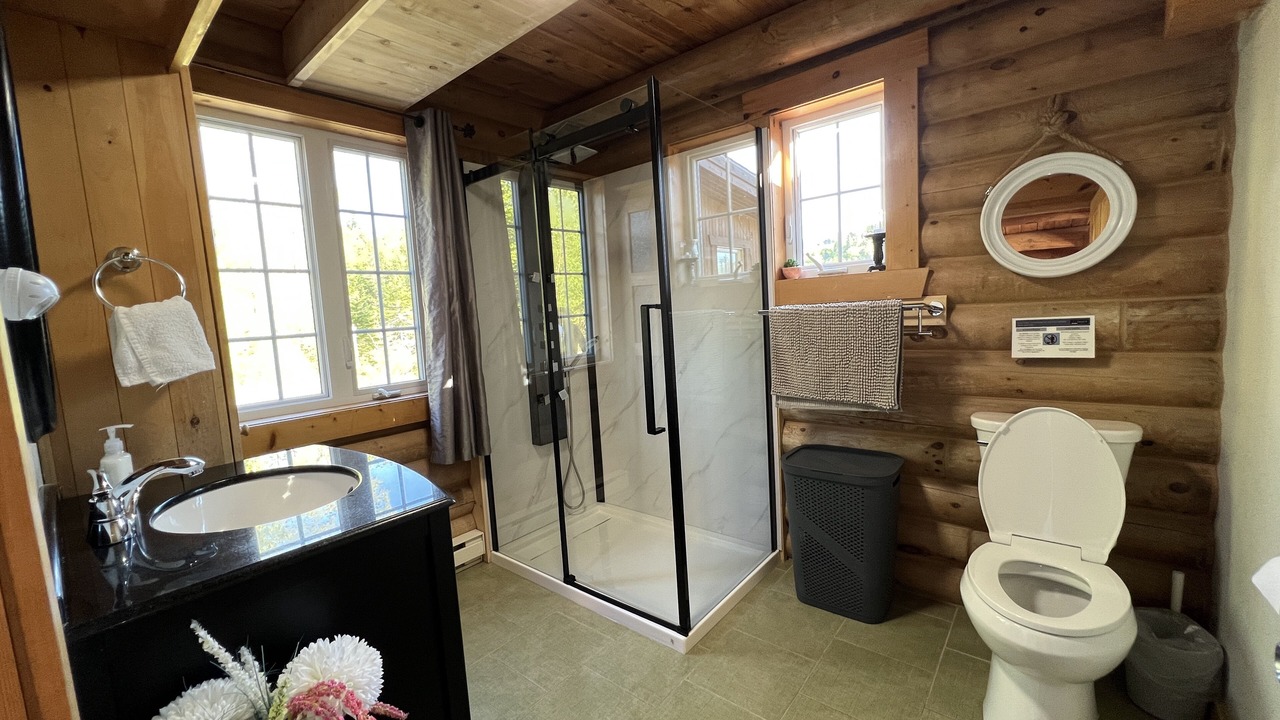 Photo of Bathroom in Pine Hill