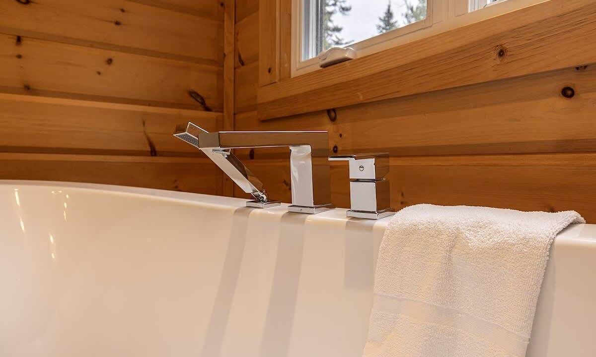 Photo of Bathroom in Sainte-Marguerite-du-Lac-Masson