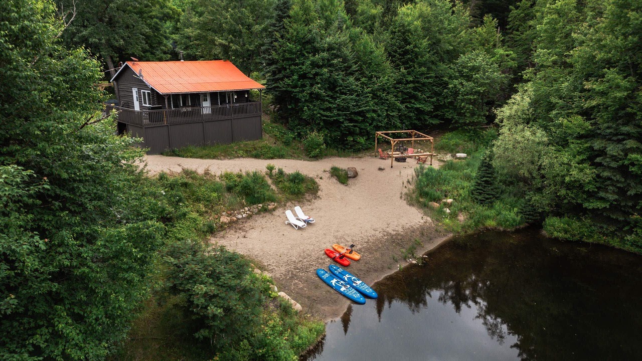Photo of Outdoor in Val-des-Lacs