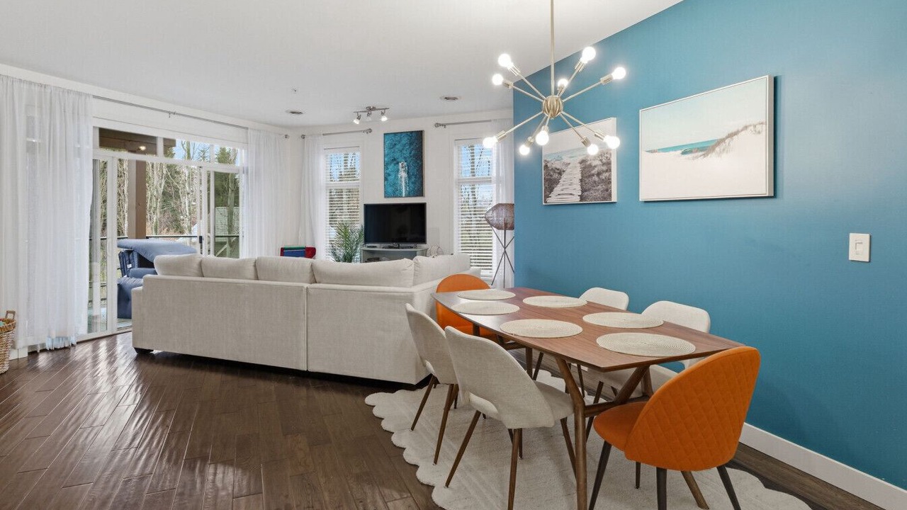 Photo of Livingroom in Westbank